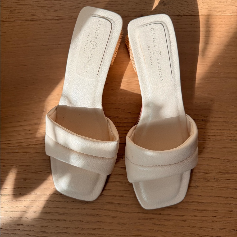 Chinese Laundry White Woven Heel Mules (Size 8 / 38.5)